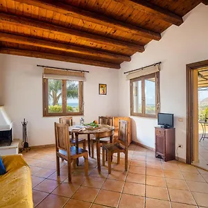 Vakantieboerderij Solemar Sicilia - Le Casette Di Calzata, Campofelice Di Roccella
